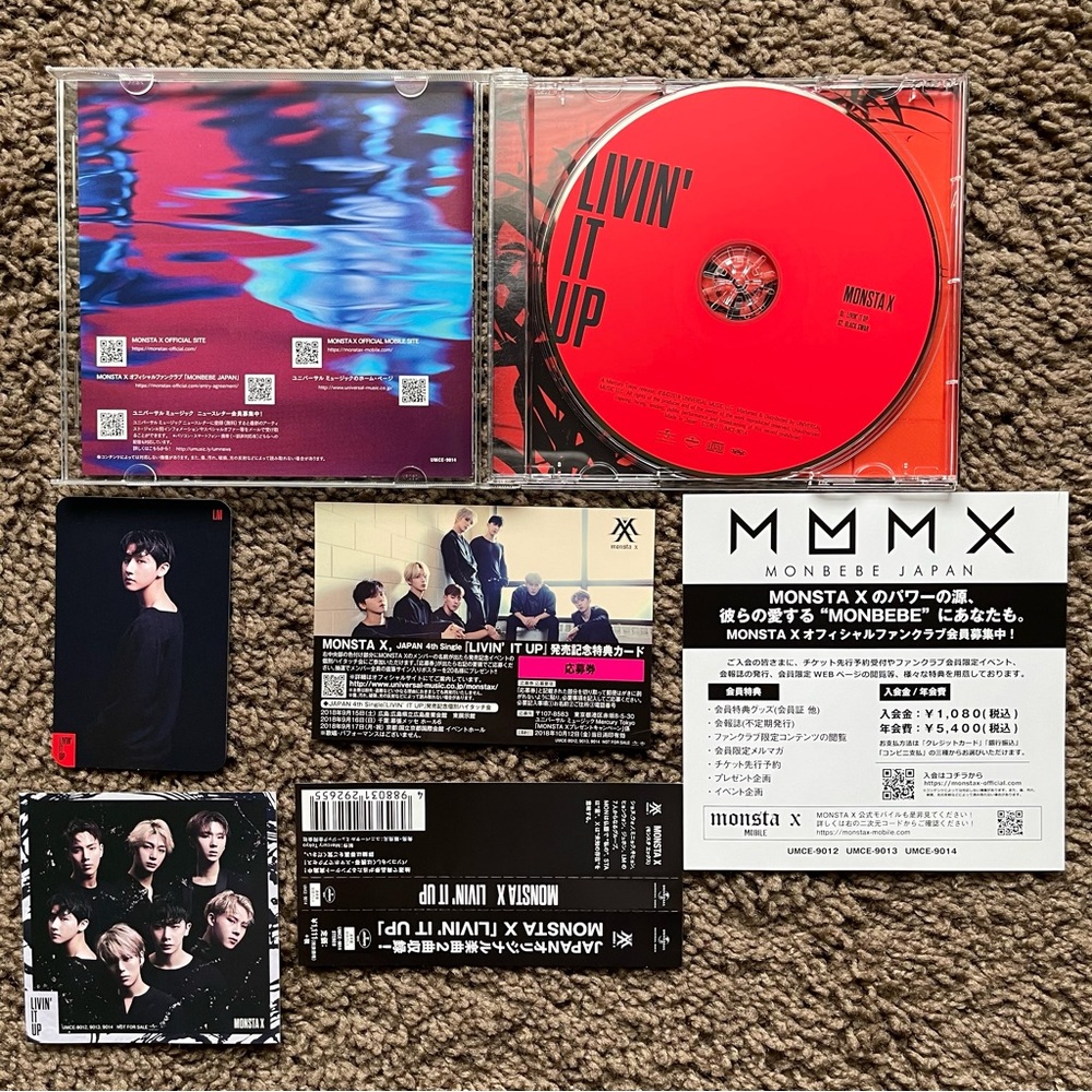 MONSTA X LIVIN’ IT UP